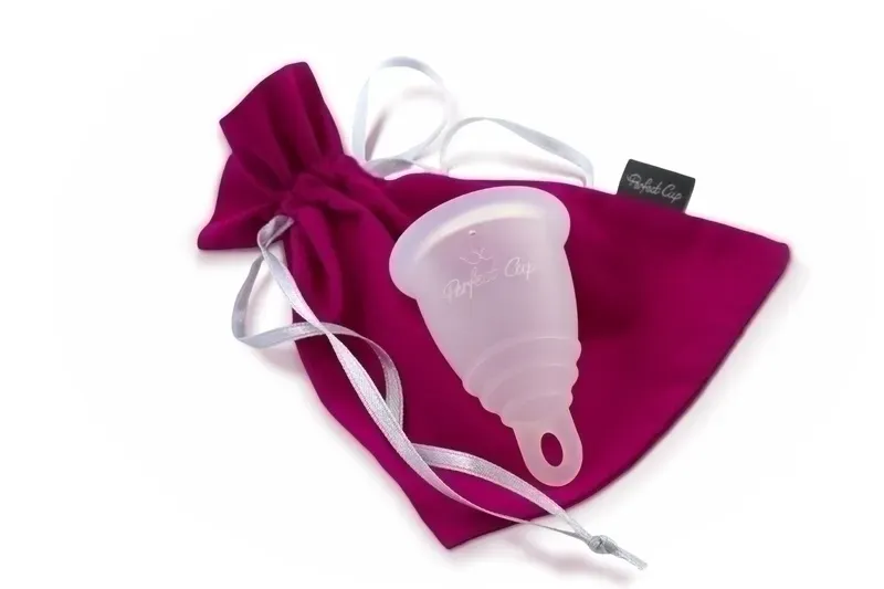 Czym jest kubeczek menstruacyjny